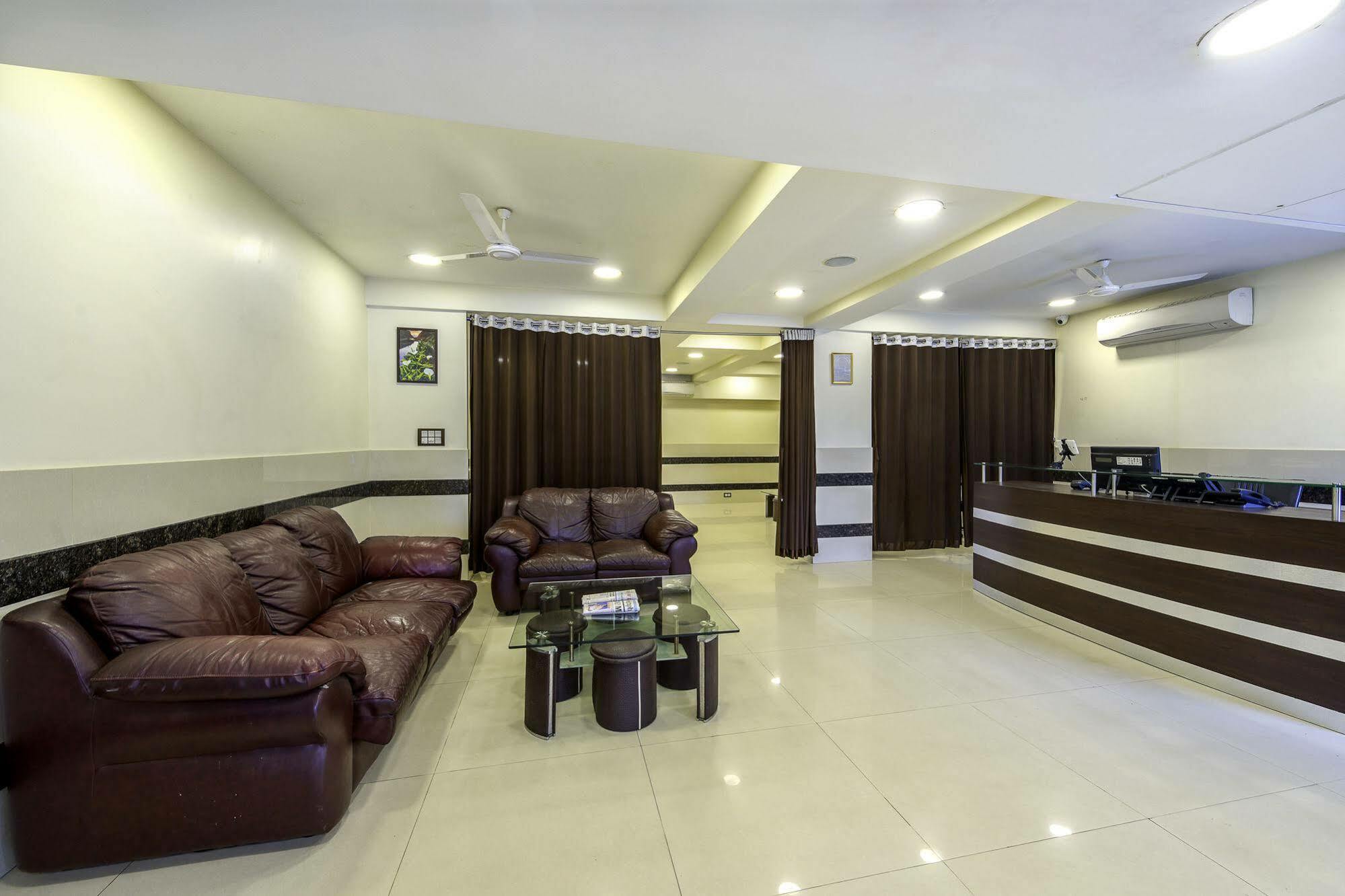 Oyo 16703 Hotel The Platinum Calcutta  Esterno foto