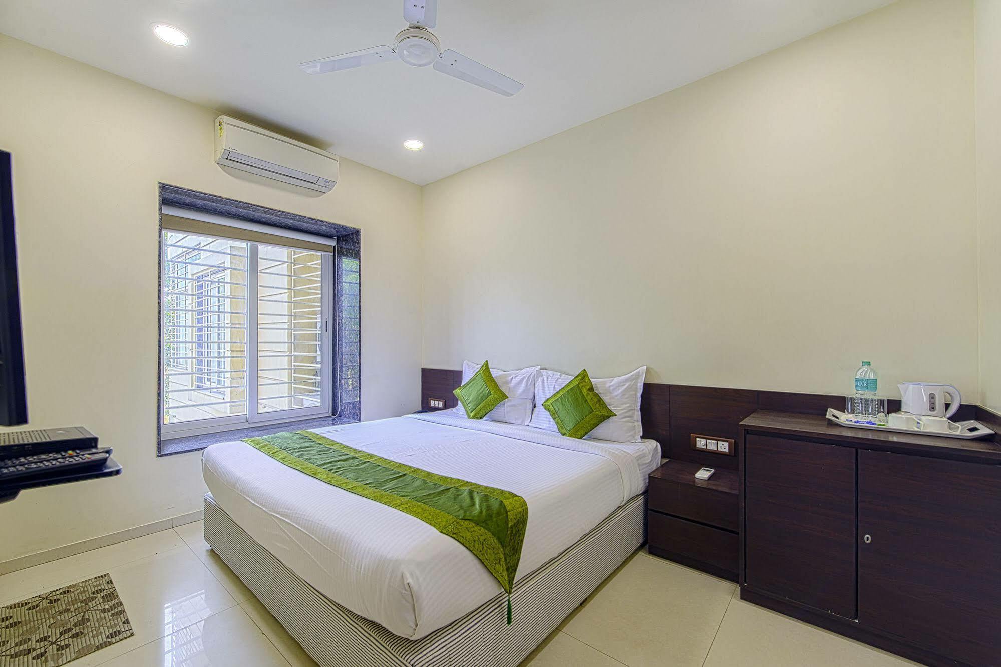 Oyo 16703 Hotel The Platinum Calcutta  Esterno foto