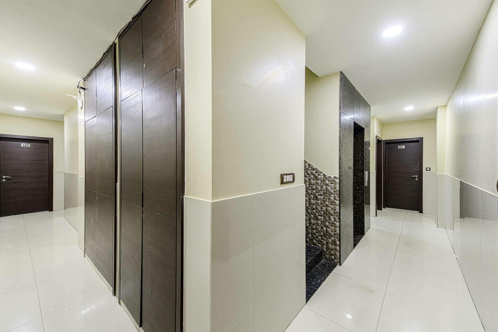 Oyo 16703 Hotel The Platinum Calcutta  Esterno foto